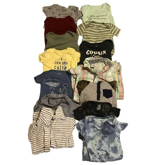 6 month sized baby boy clothing bundle. - Picture 3 of 3